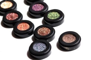 kolorowe cienie do powiek